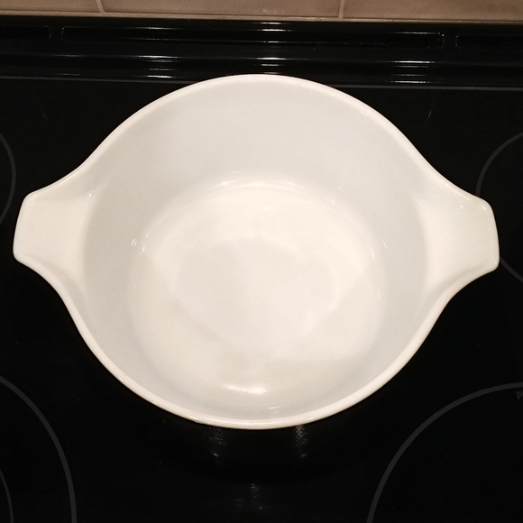 Pyrex Avocado Green Crazy Daisy Spring Blossom Casserole Dish 475-B 2.5 QT & Lid - Picture 3 of 5